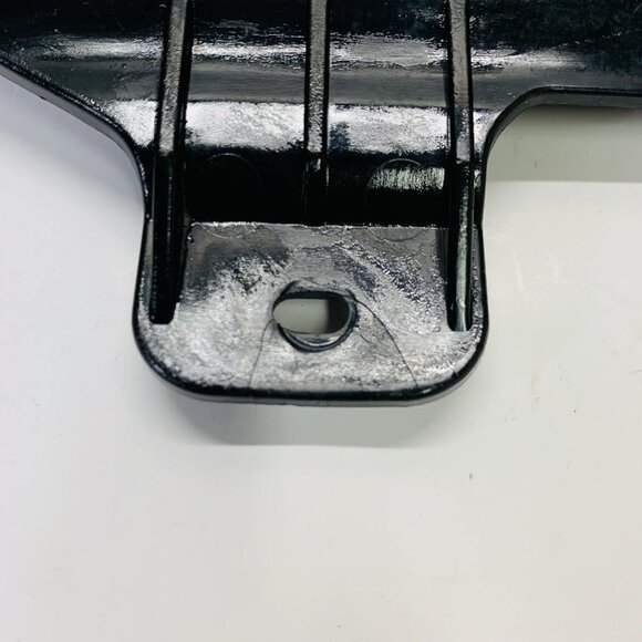 OEM 2007-2010 BMW X3 3.0L Rear Trunk Tailgate Latch Lock Actuator 7201561 - Picture 10 of 16